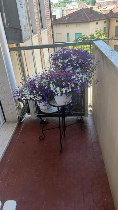 Gallery Apartment Near Chianti Poggibonsi Esterno foto