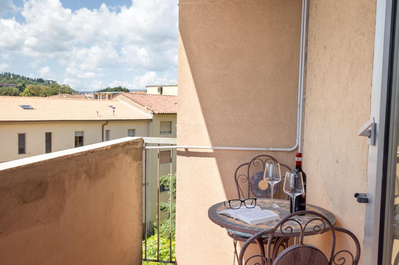 Gallery Apartment Near Chianti Poggibonsi Esterno foto