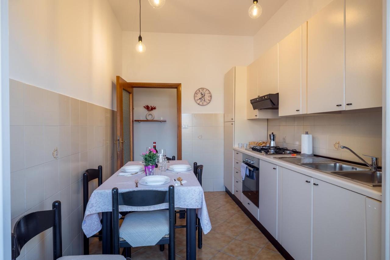 Gallery Apartment Near Chianti Poggibonsi Esterno foto